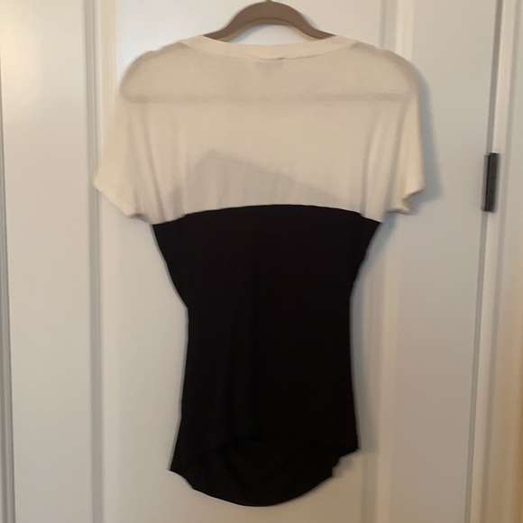 Top - Picture 4 of 4